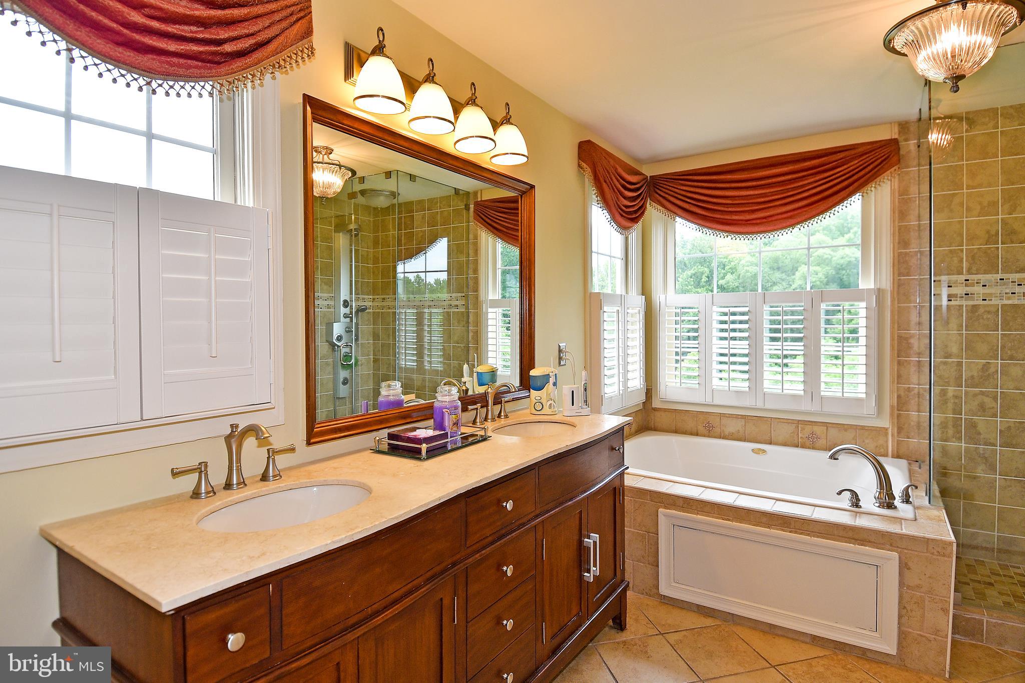 NEWPORT ESTATES - Residential