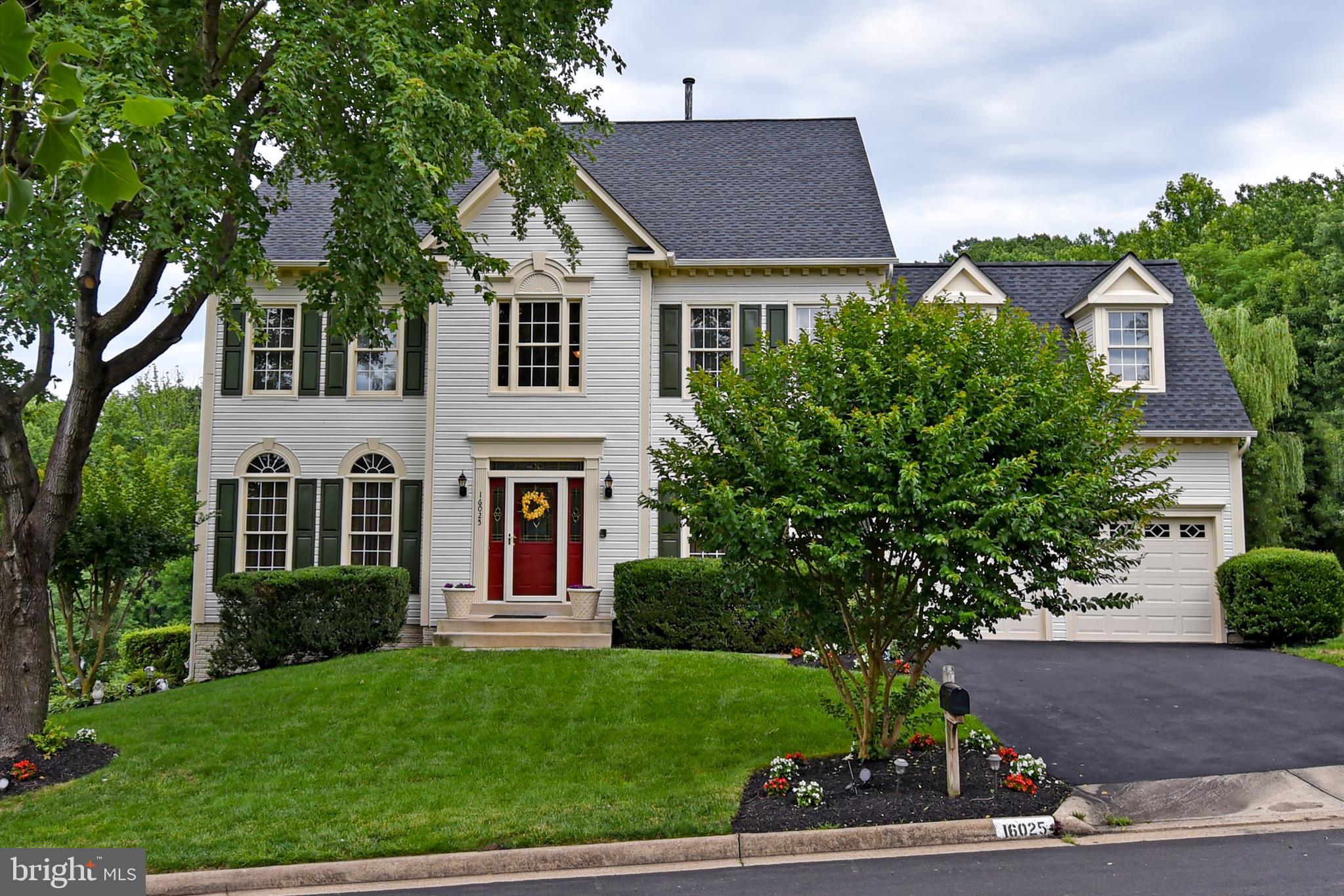 NEWPORT ESTATES - Residential