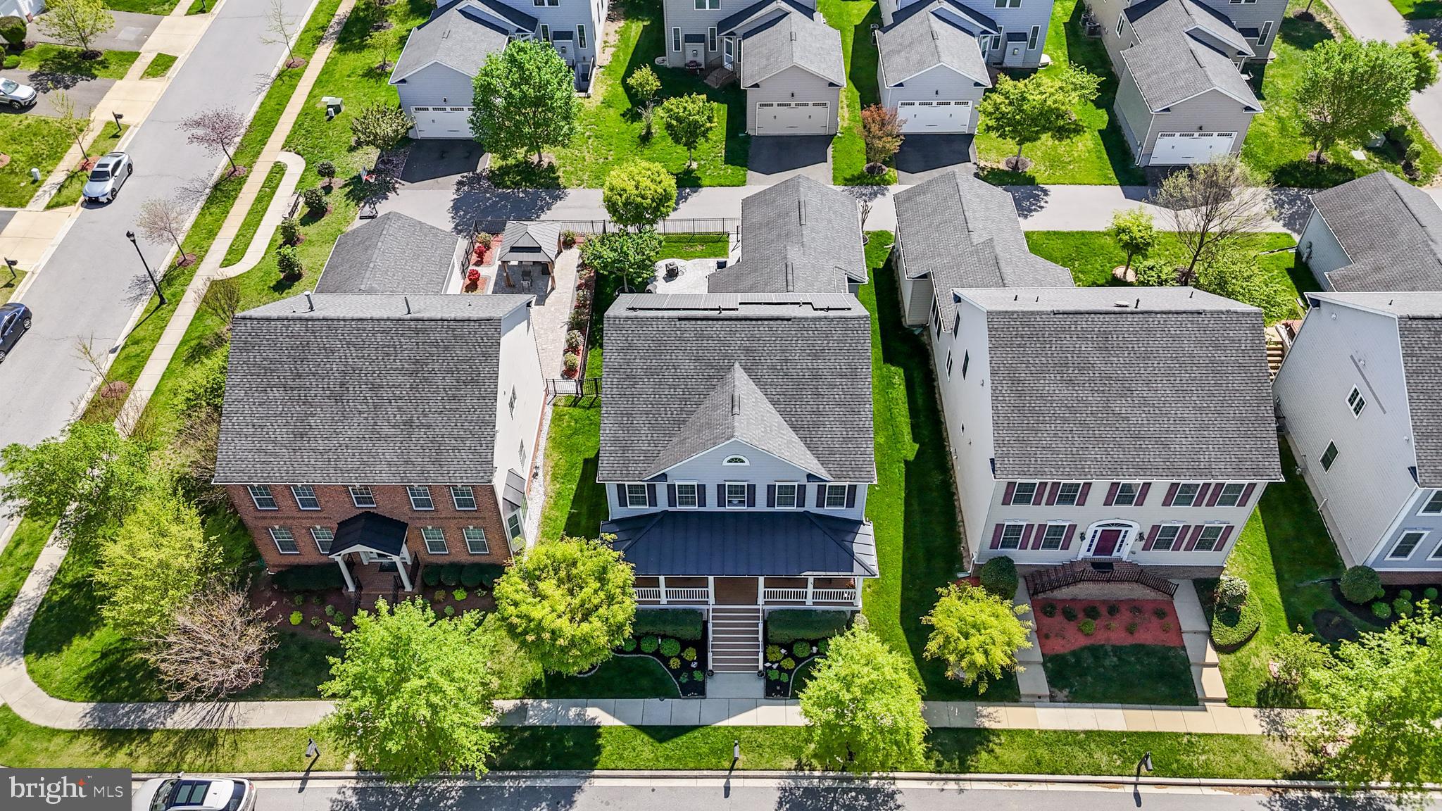 OAK CREEK - Residential