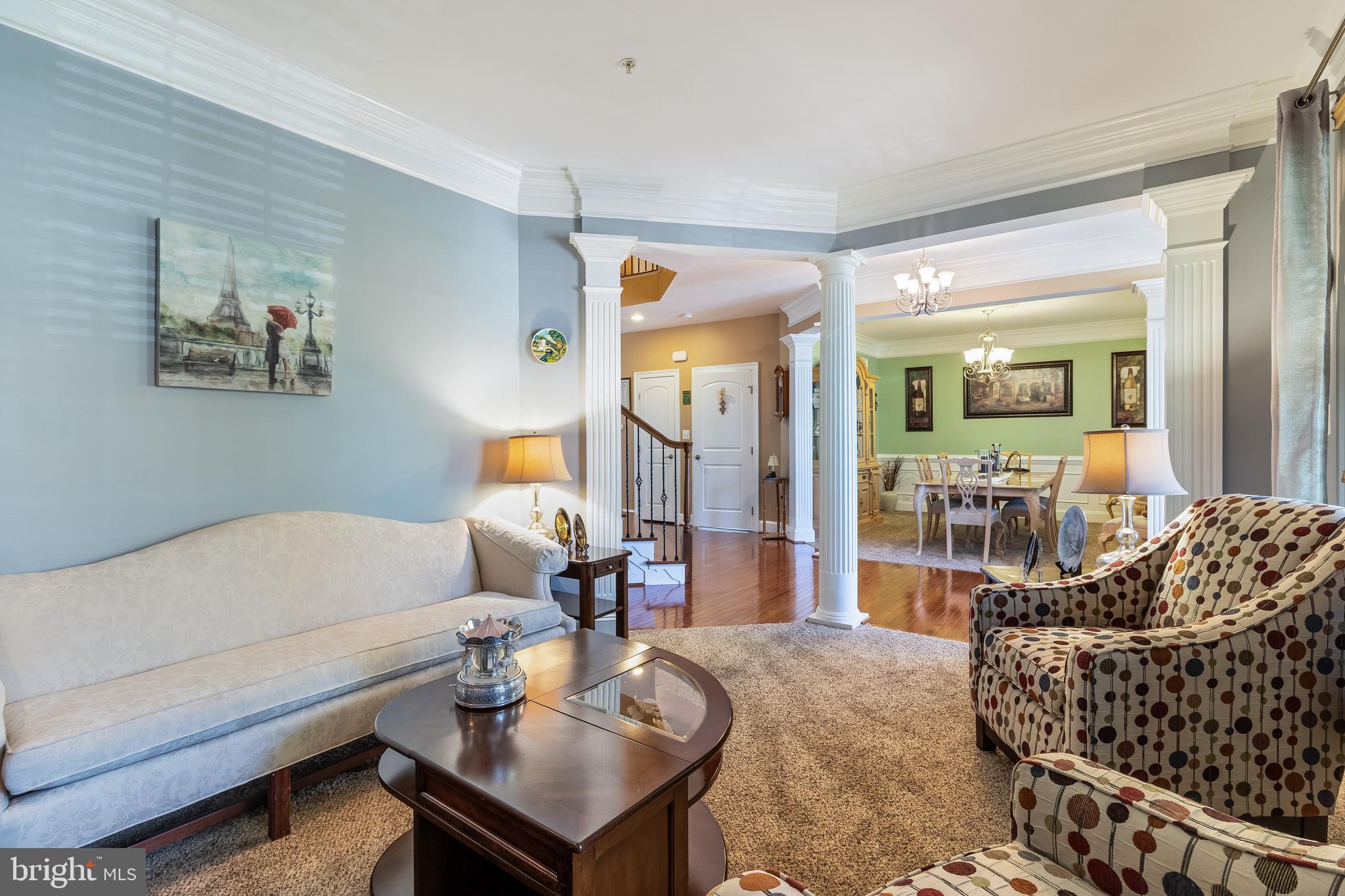 OAK CREEK - Residential