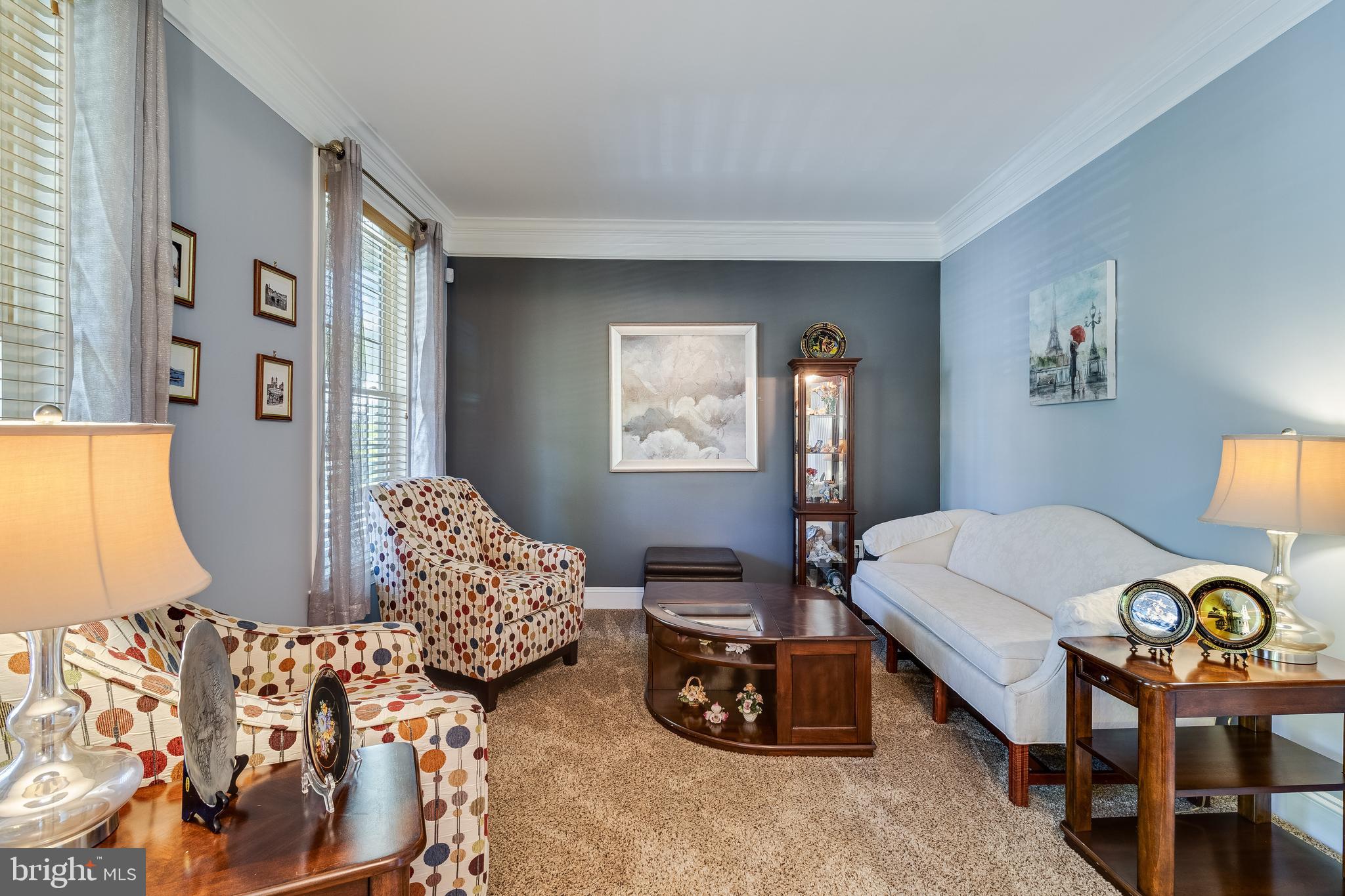 OAK CREEK - Residential