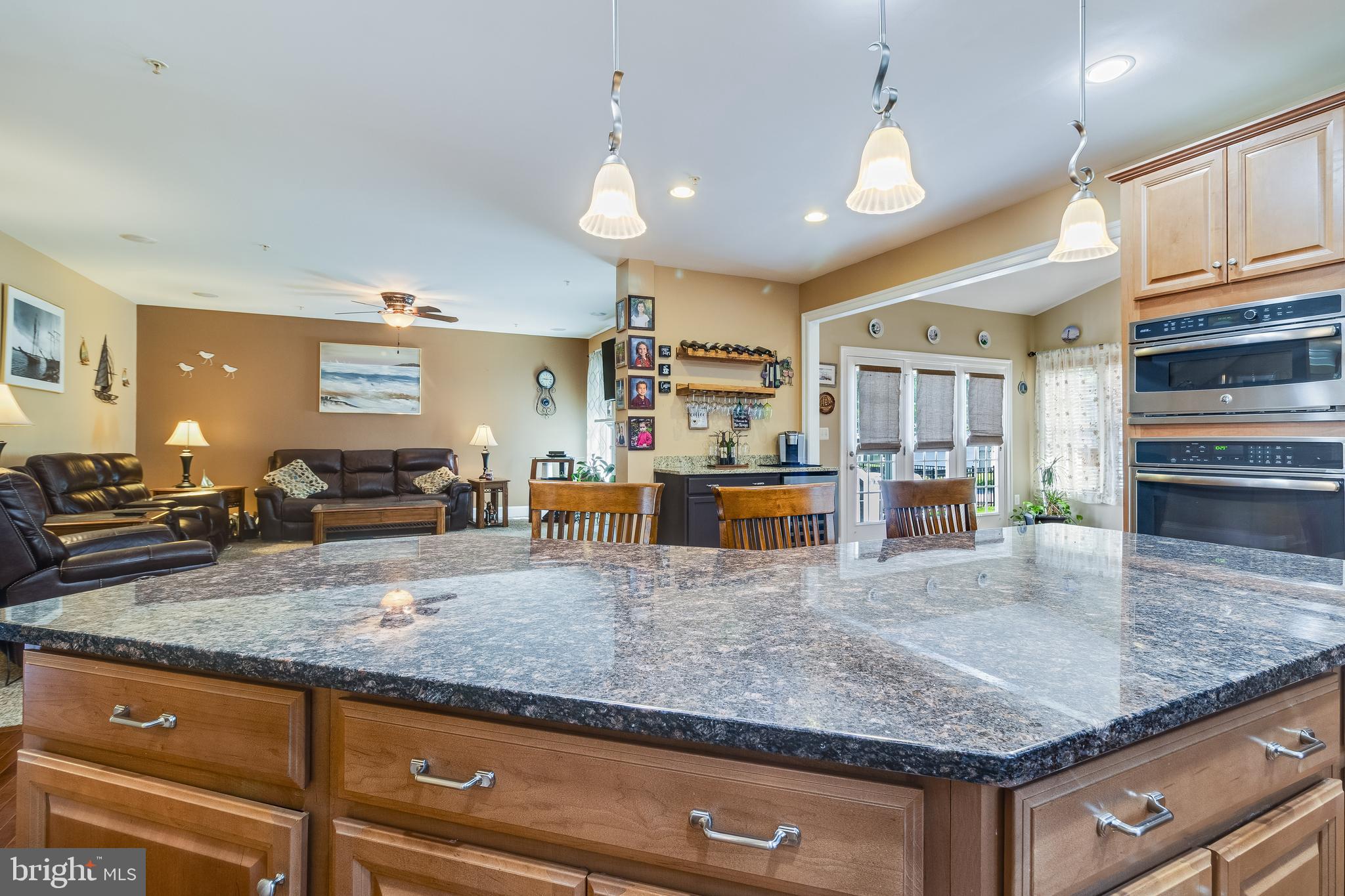 OAK CREEK - Residential