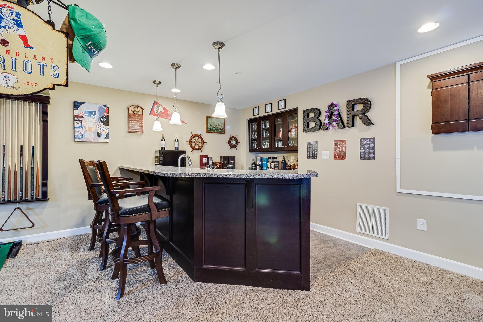 OAK CREEK - Residential