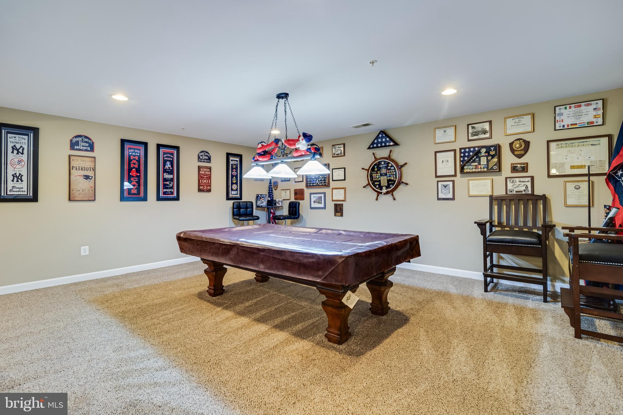 OAK CREEK - Residential