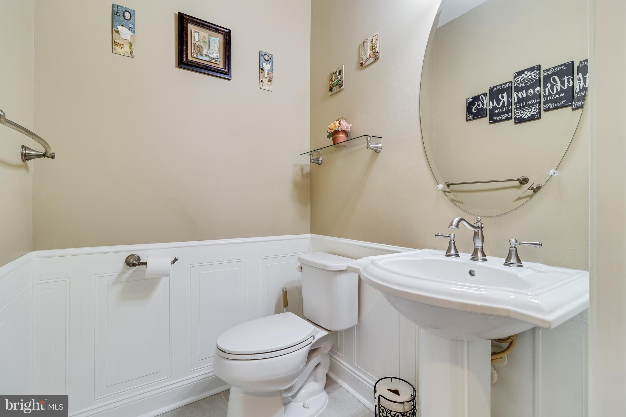 OAK CREEK - Residential