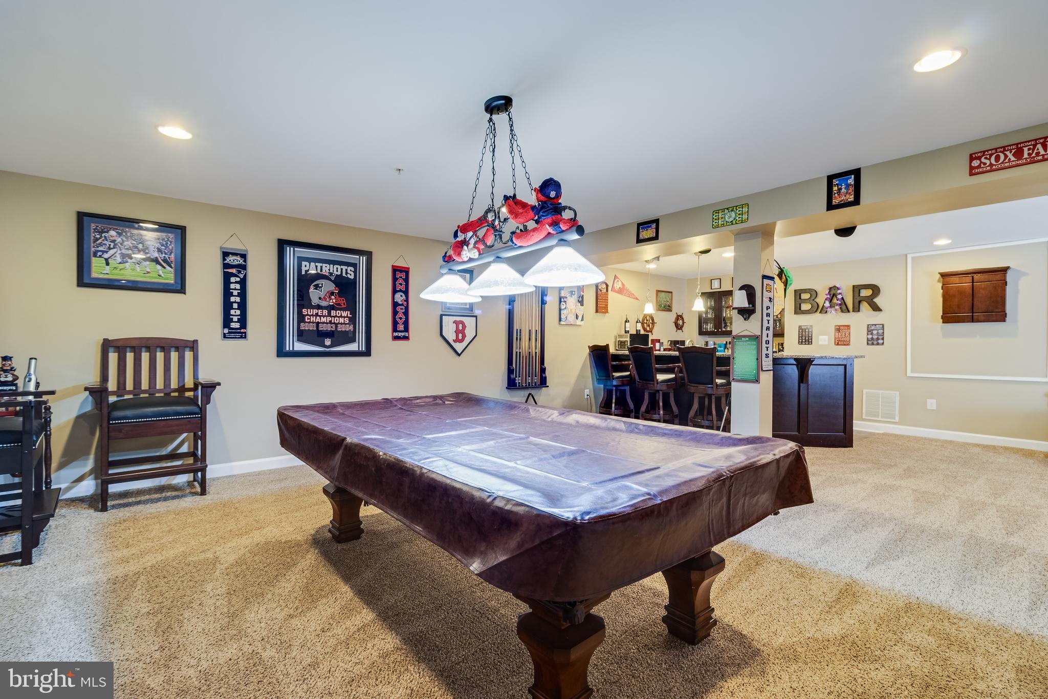 OAK CREEK - Residential