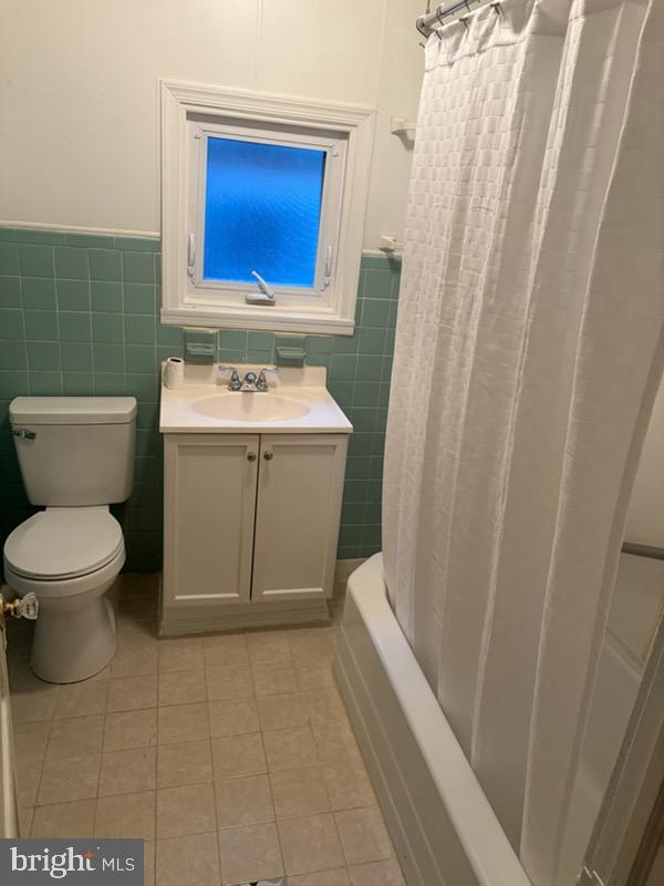 GERMANTOWN - Residential