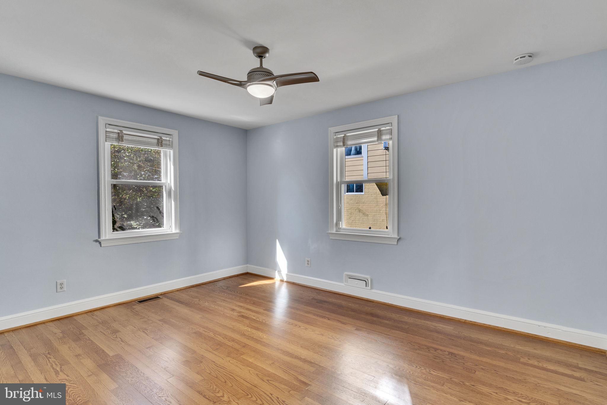 LEXINGTON VILLAGE - Residential Lease