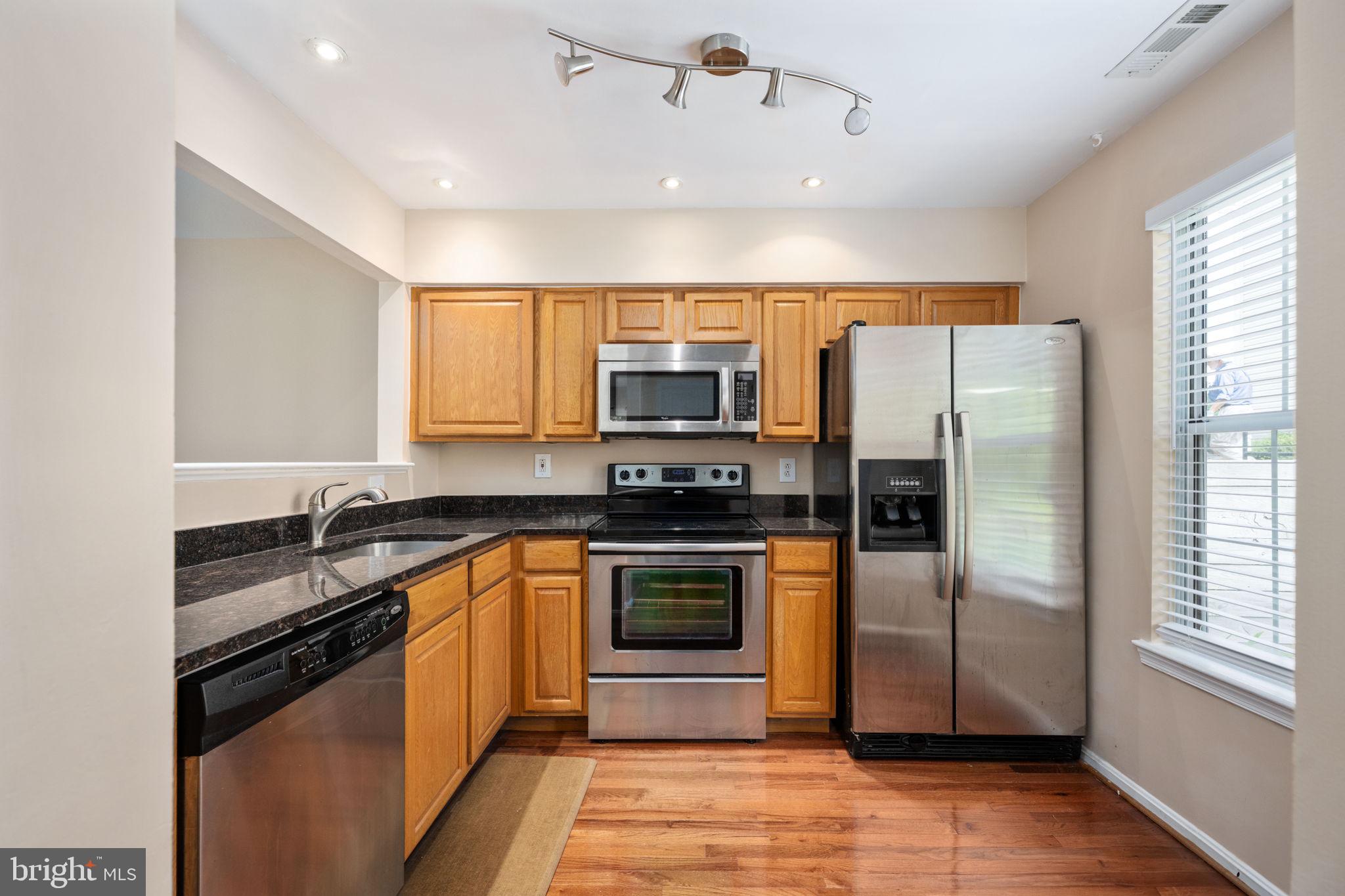 ROLLING OAKS - Residential