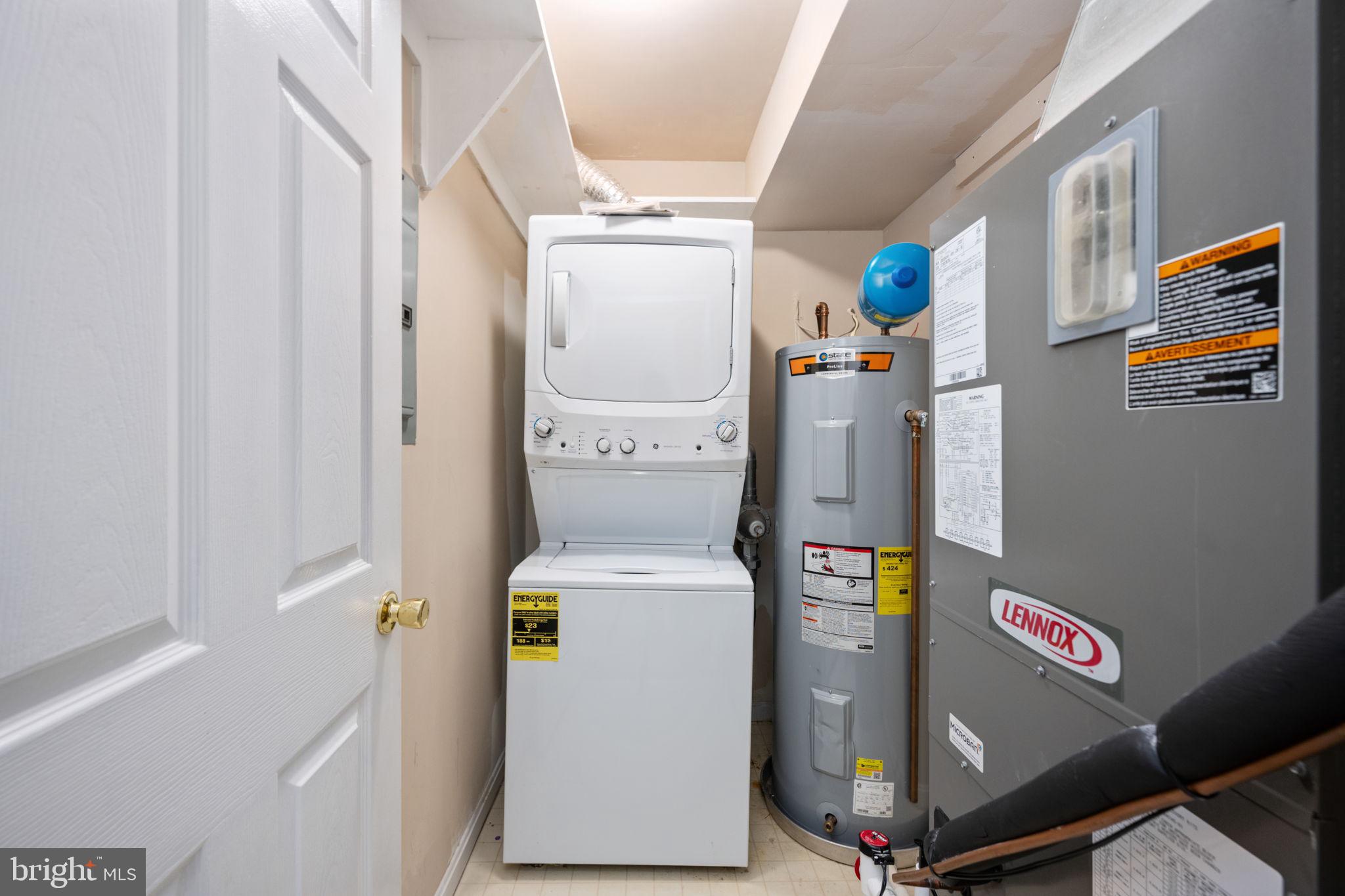 ROLLING OAKS - Residential