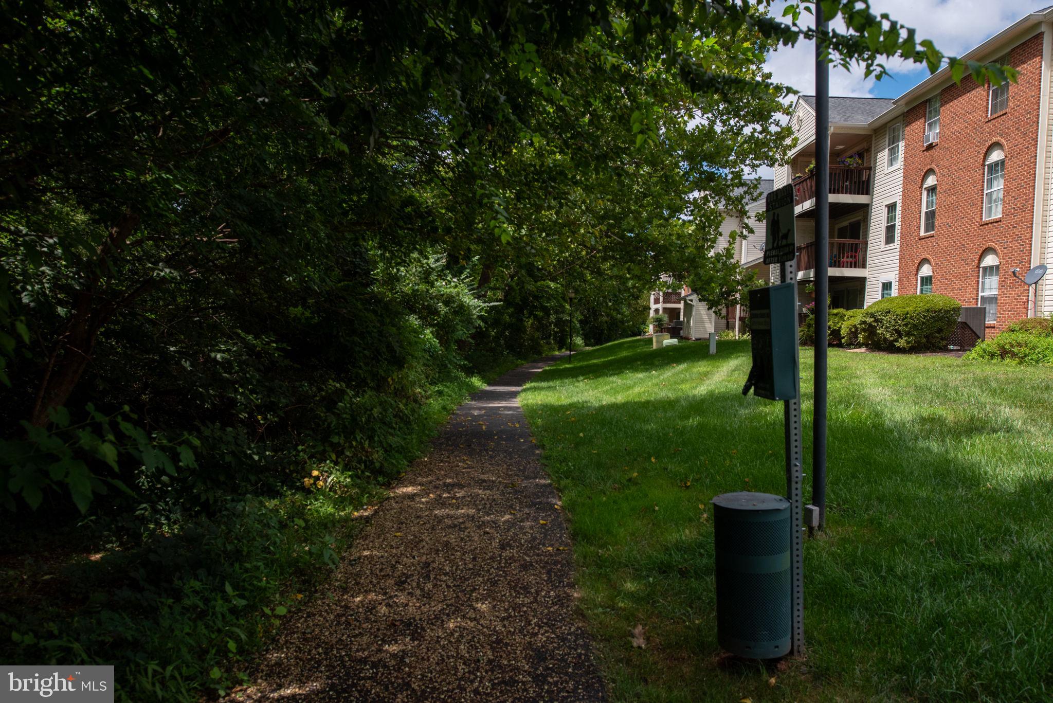 ROLLING OAKS - Residential