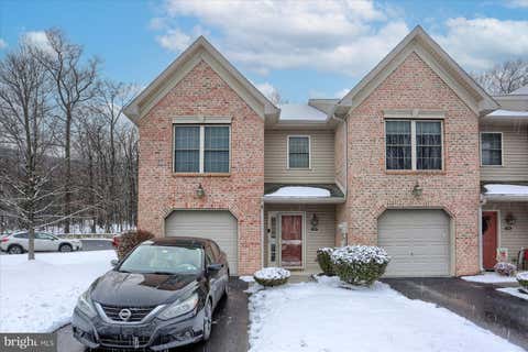 Photo for 534 WOODTHRUSH COURT
