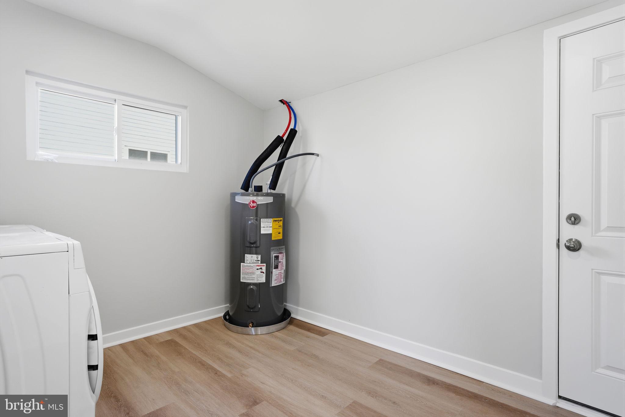 MILL CREEK FALLS - Residential