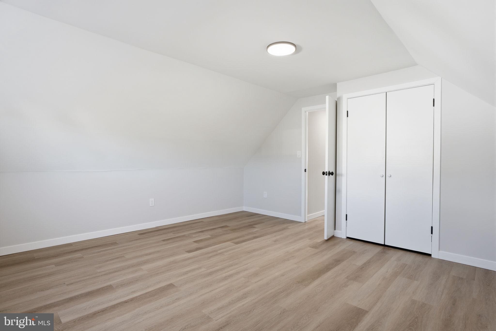 MILL CREEK FALLS - Residential