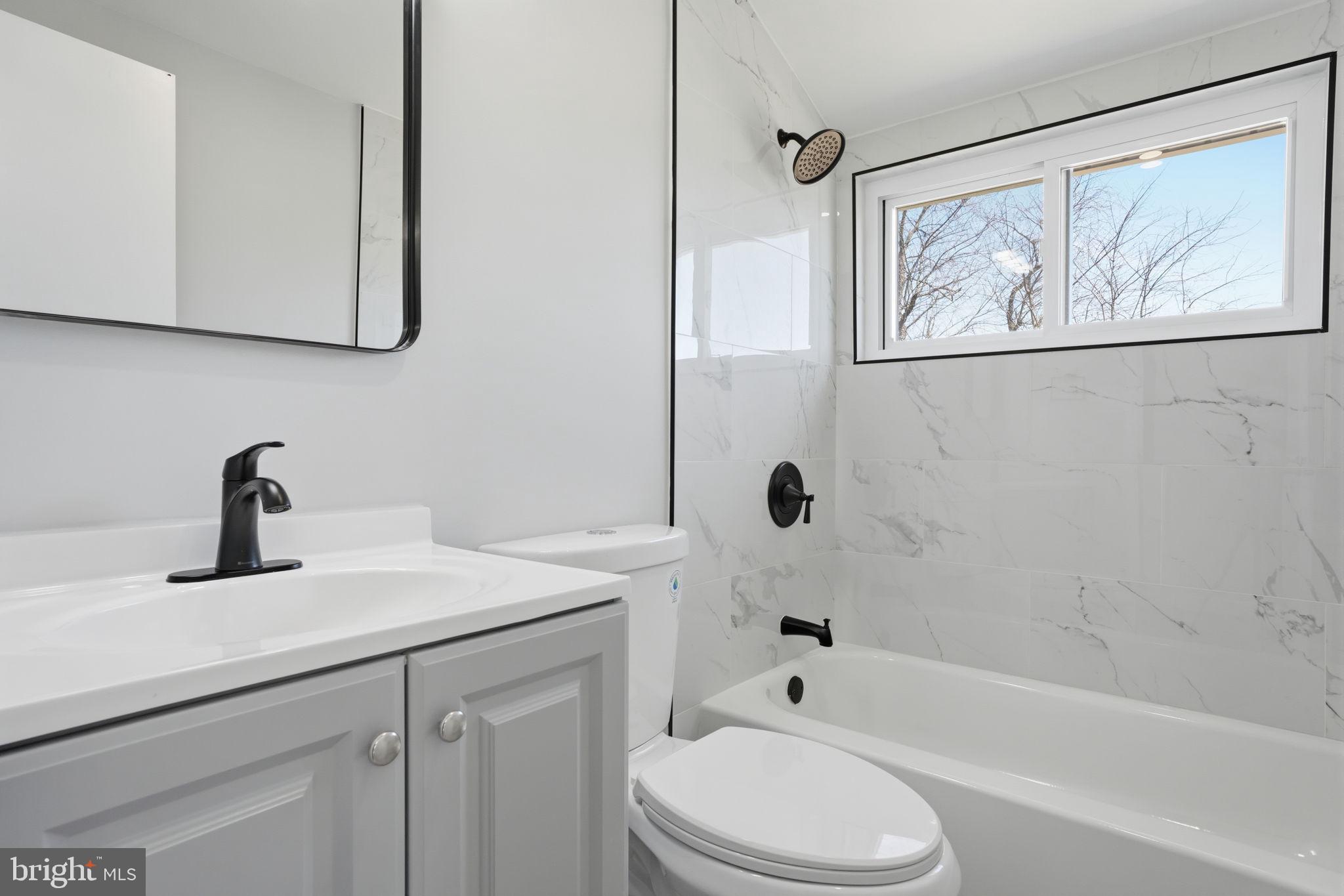 MILL CREEK FALLS - Residential