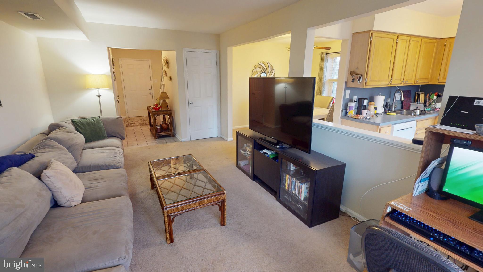 109 FOMALHAUT AVENUE