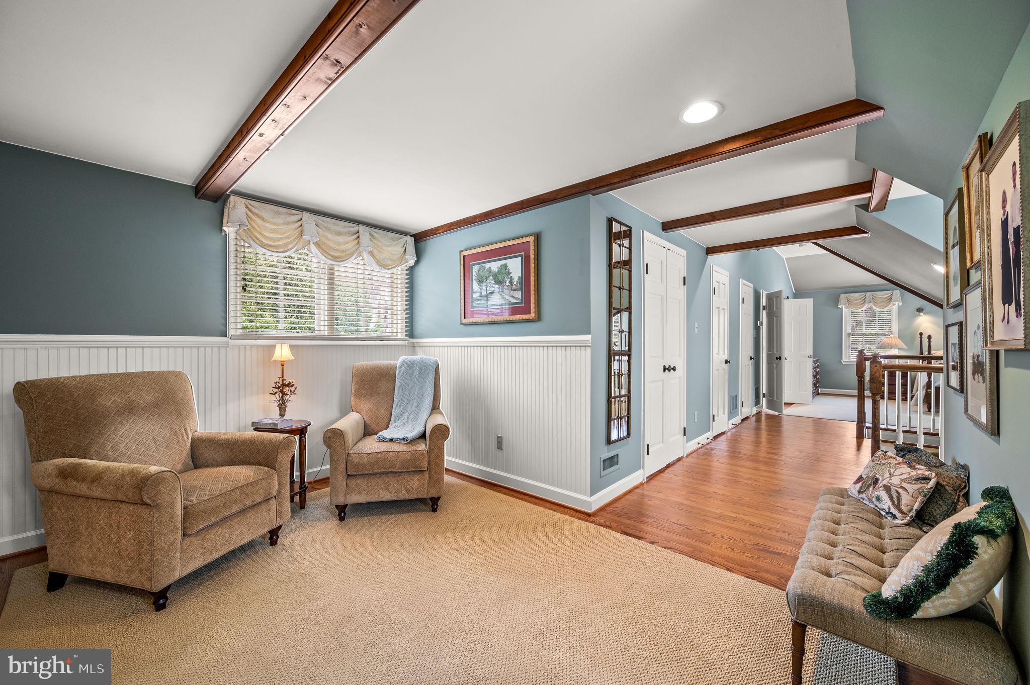 RADNOR HUNT - Residential