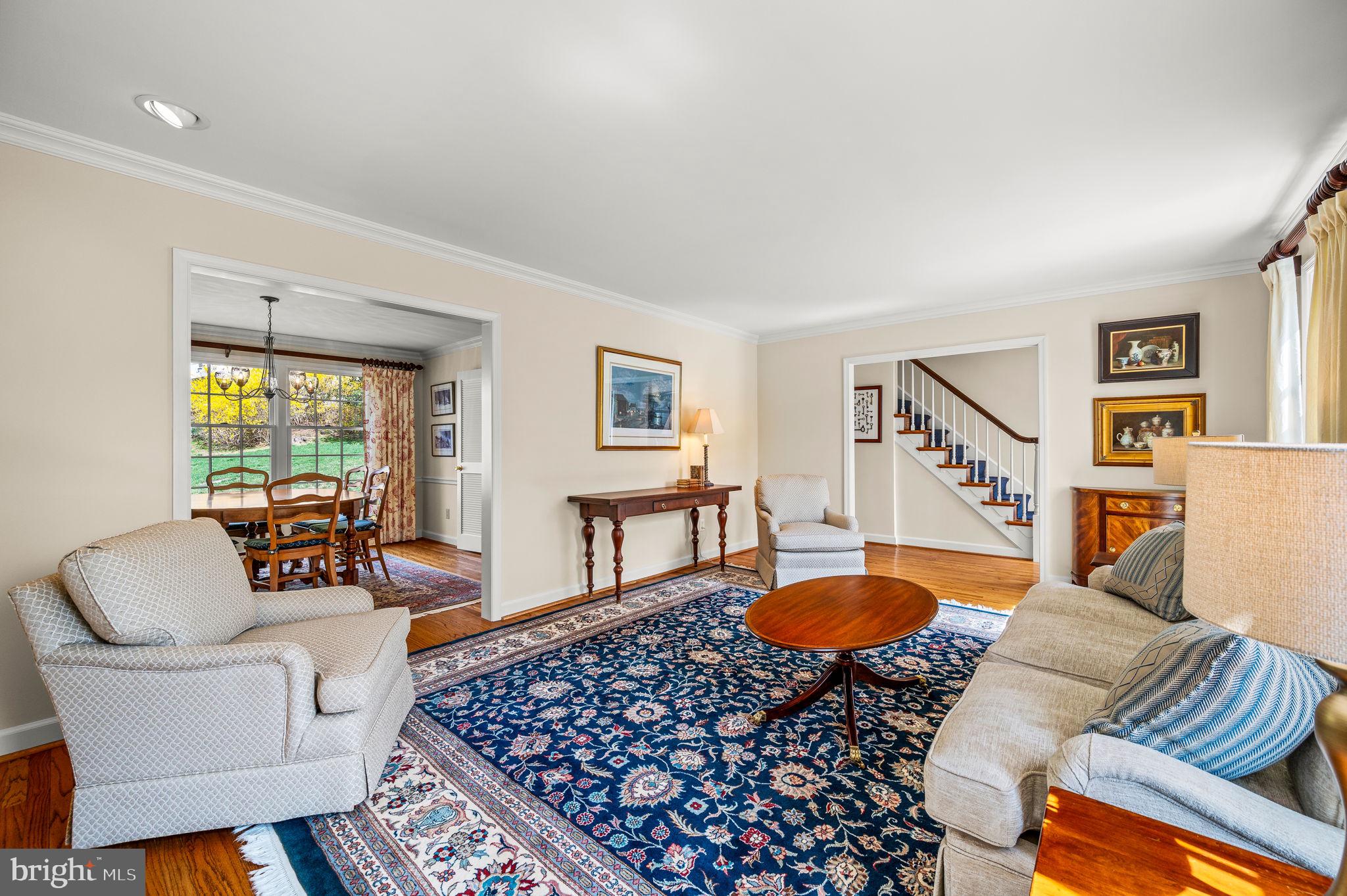 RADNOR HUNT - Residential