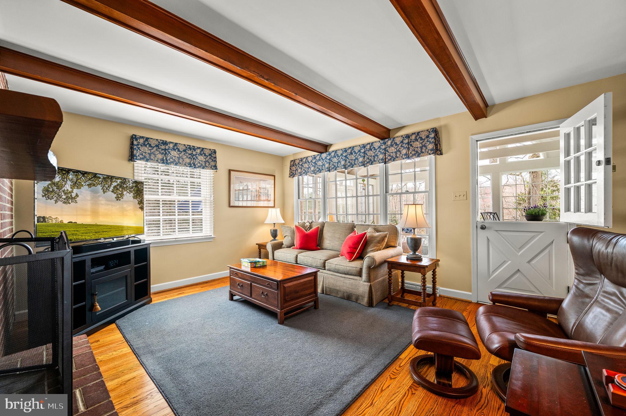 RADNOR HUNT - Residential