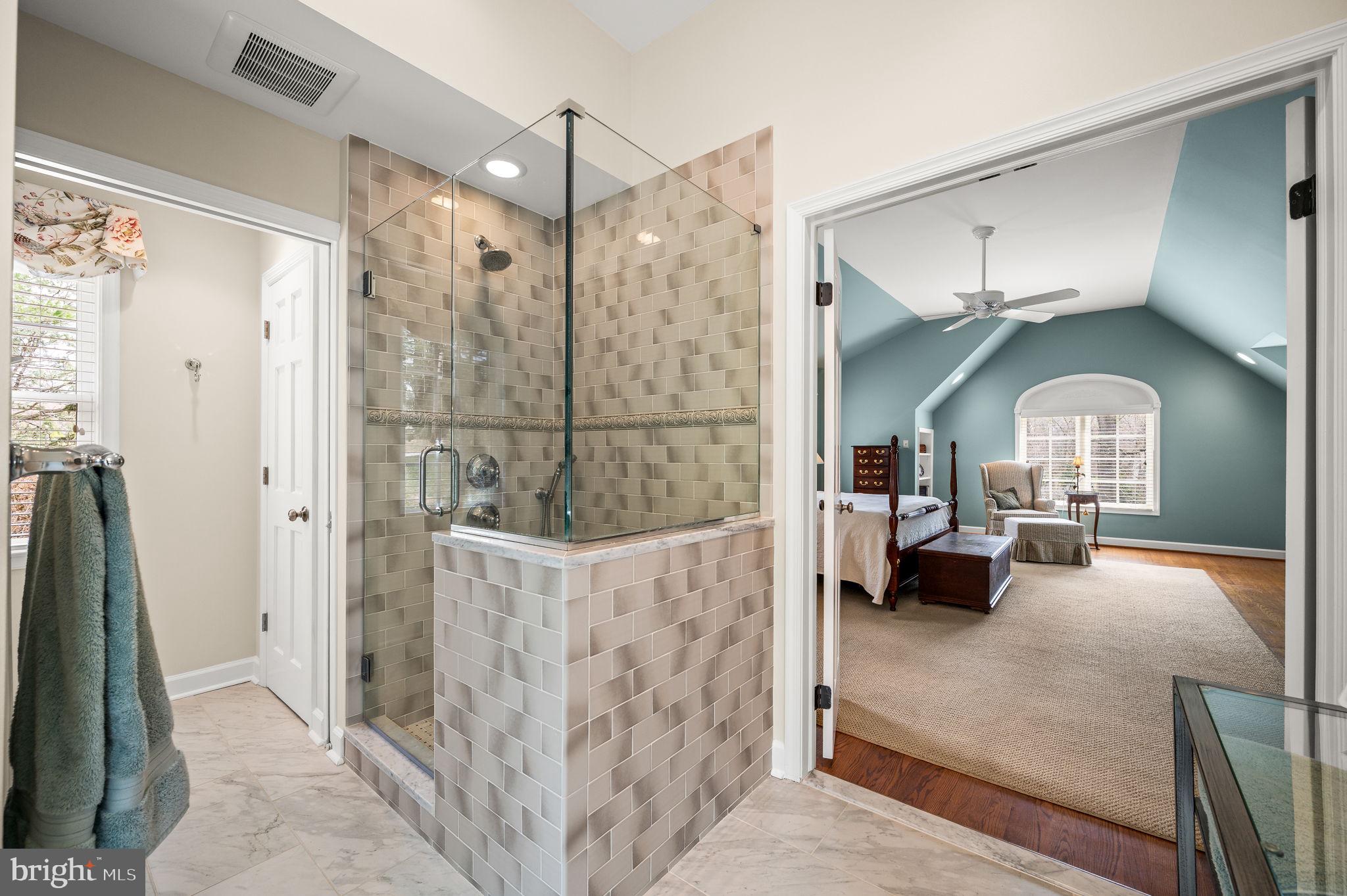 RADNOR HUNT - Residential