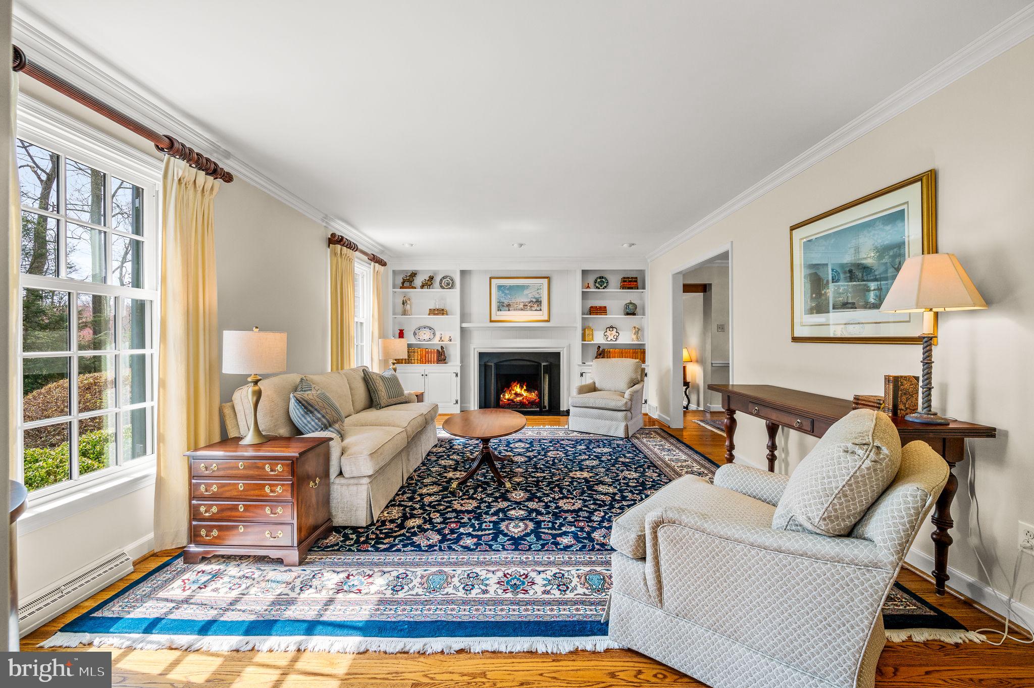 RADNOR HUNT - Residential