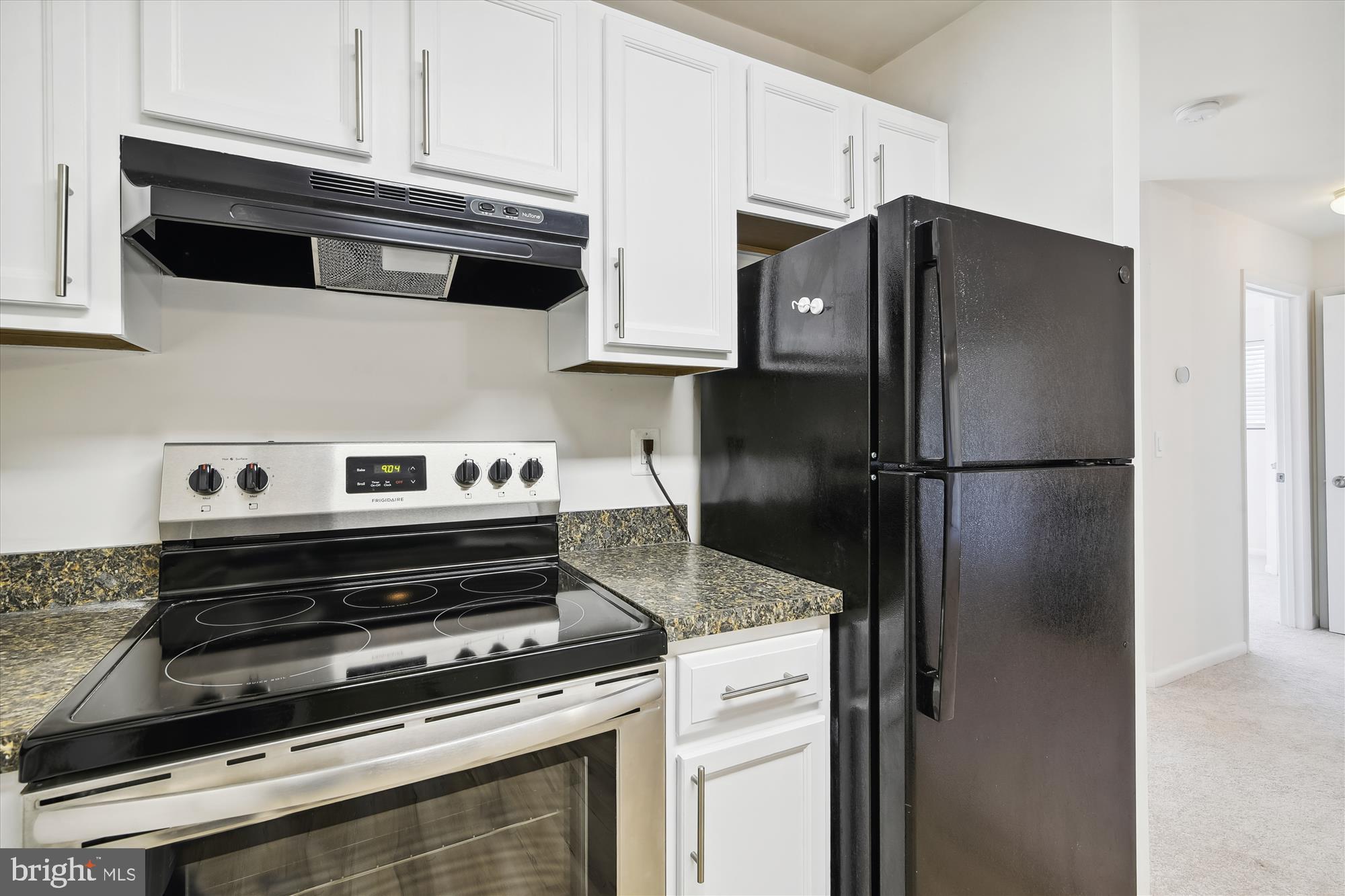 ANNAPOLIS OVERLOOK - Residential Lease