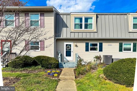 Townhouse For Sale - 37301 Martin Street #34<br/> REHOBOTH BEACH, DE 19971