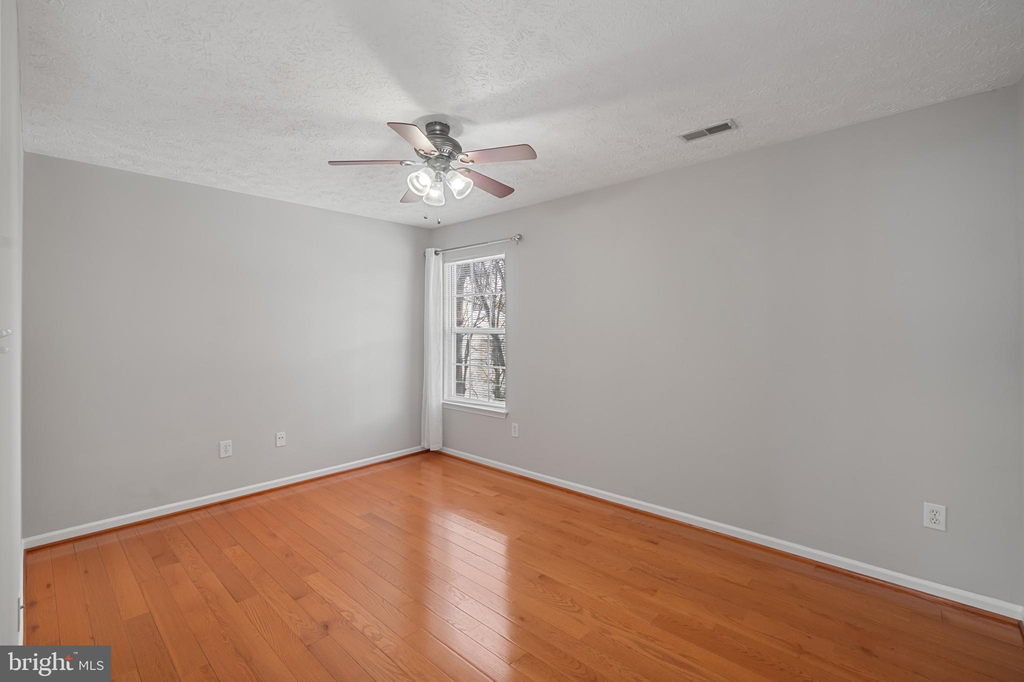 VILLAGE OF RIVER HILL - Residential