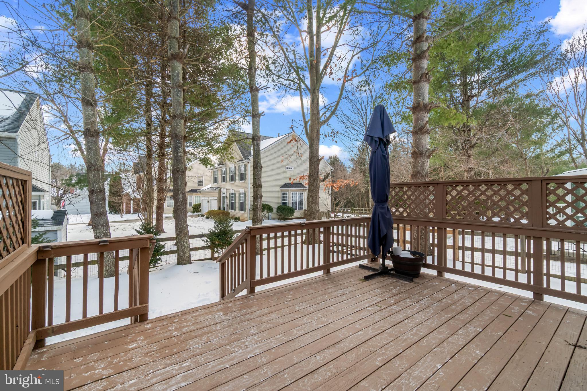 VILLAGE OF RIVER HILL - Residential