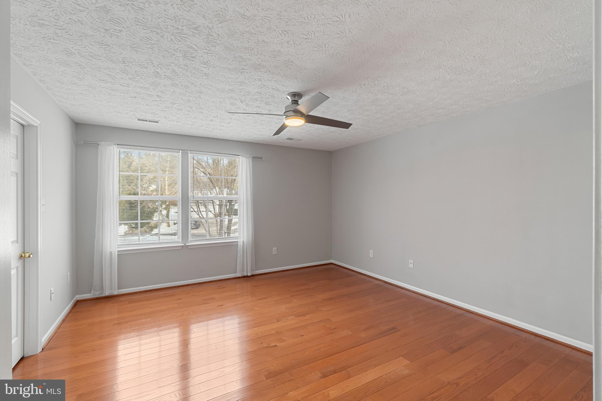 VILLAGE OF RIVER HILL - Residential