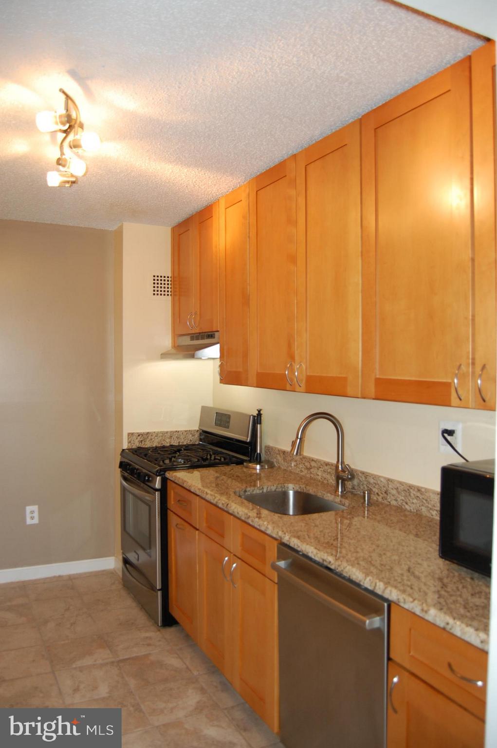 PARC EAST - Residential Lease