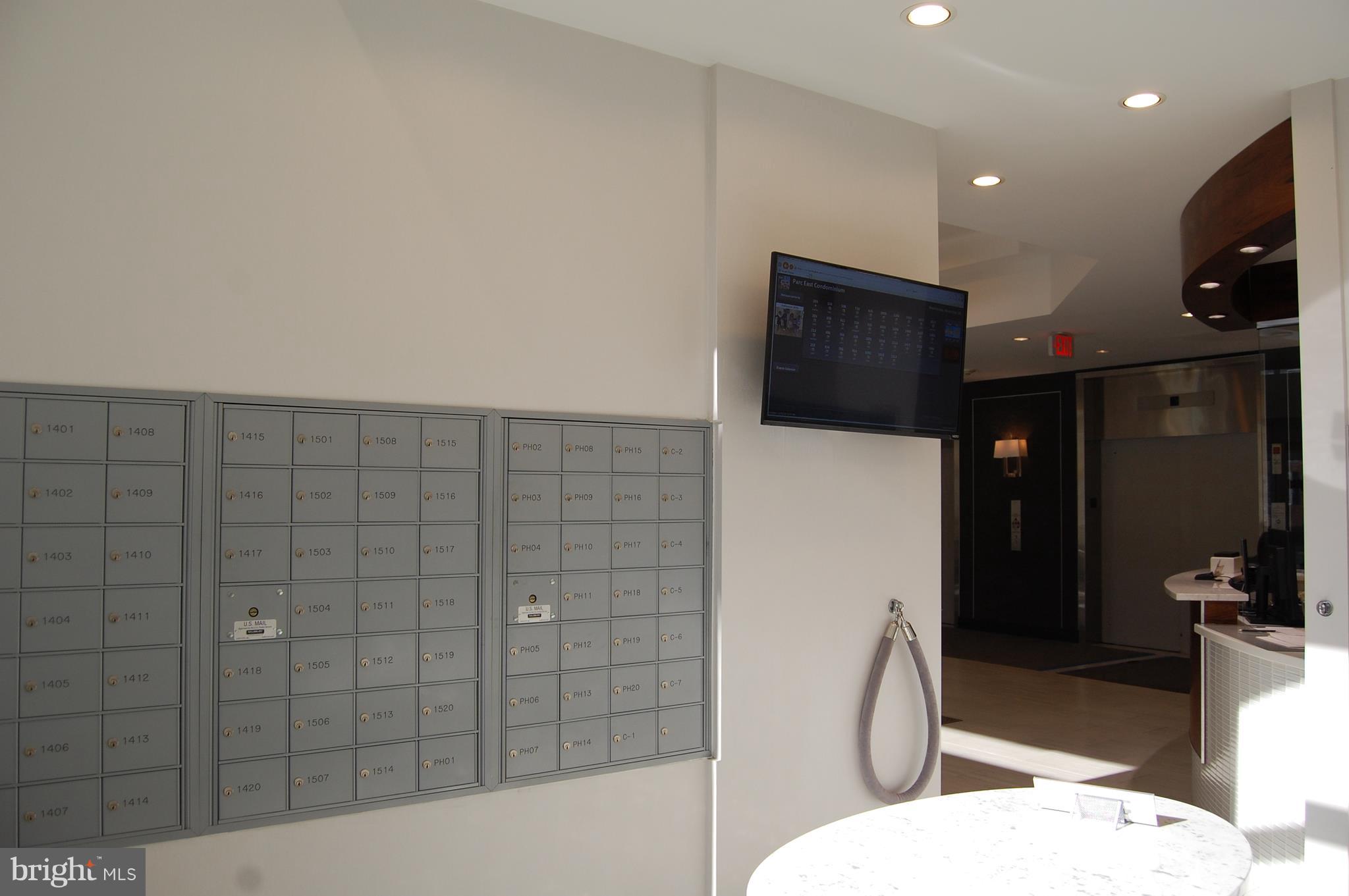 PARC EAST - Residential Lease