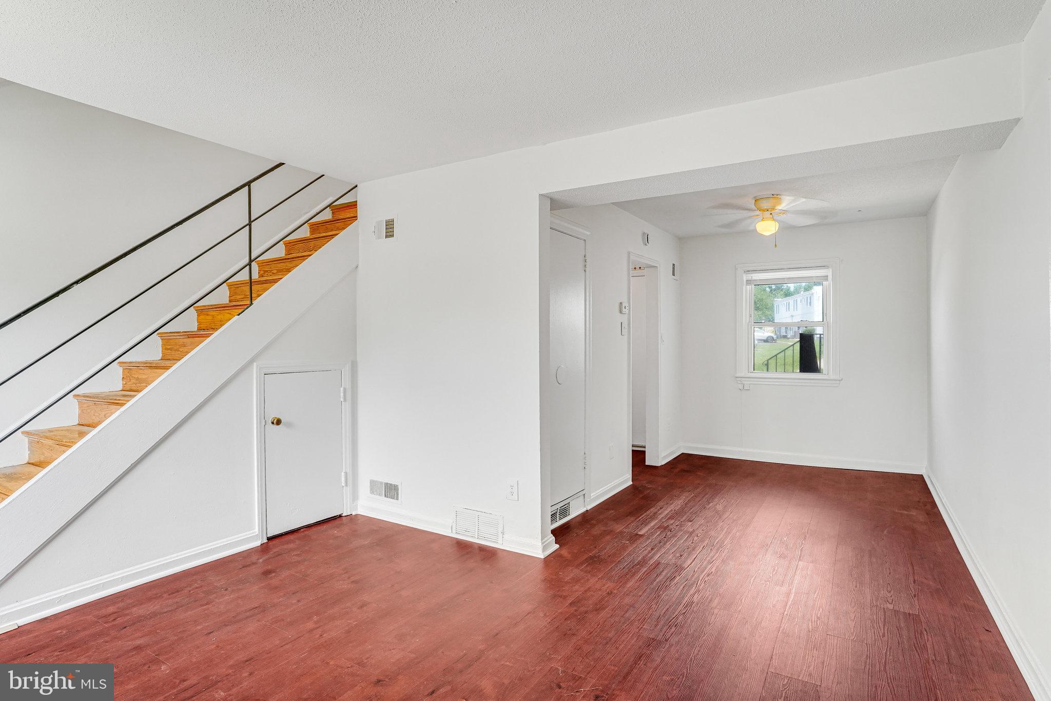2510 IVERSON STREET 2510