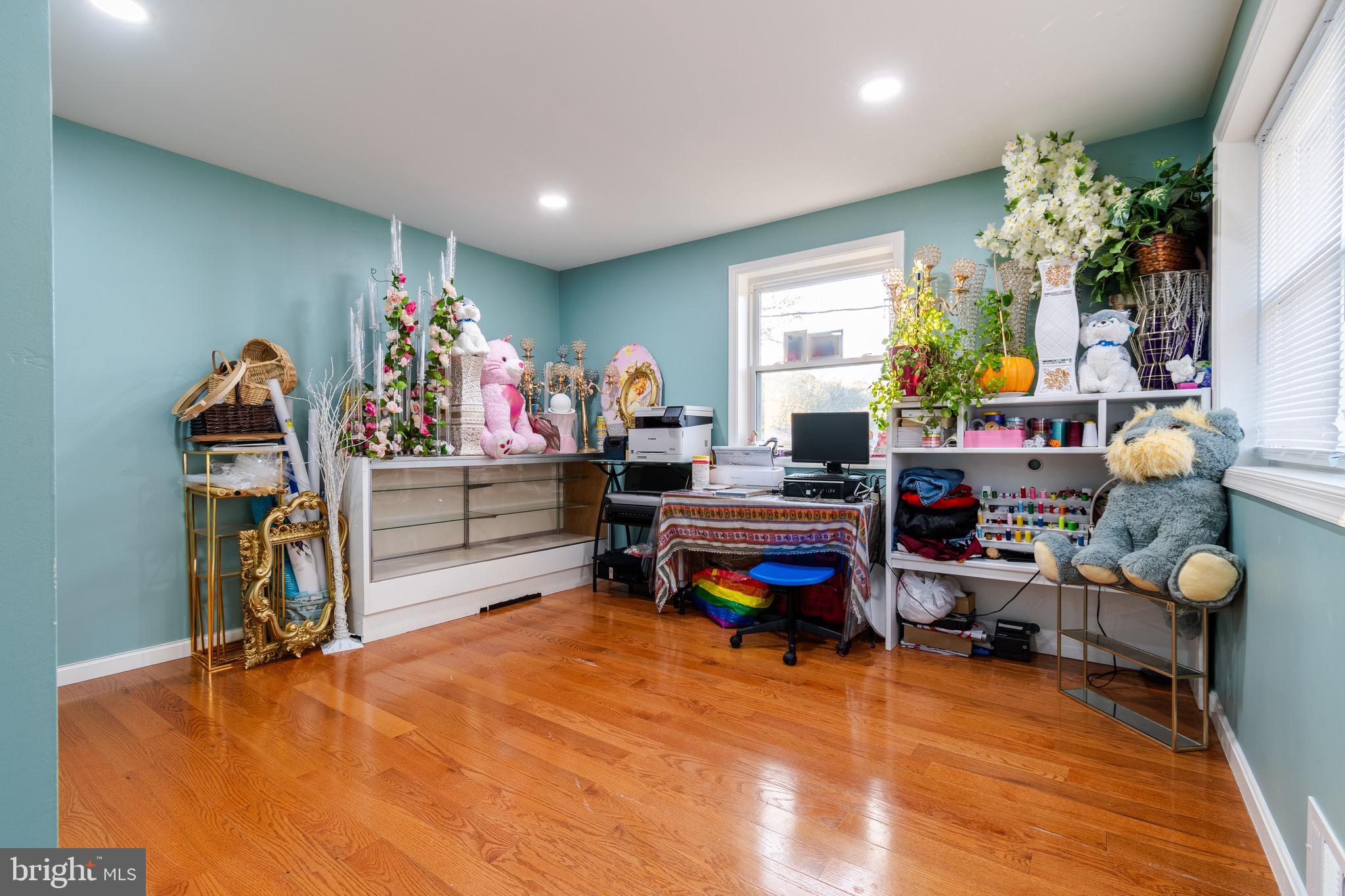 CALTOR MANOR - Residential