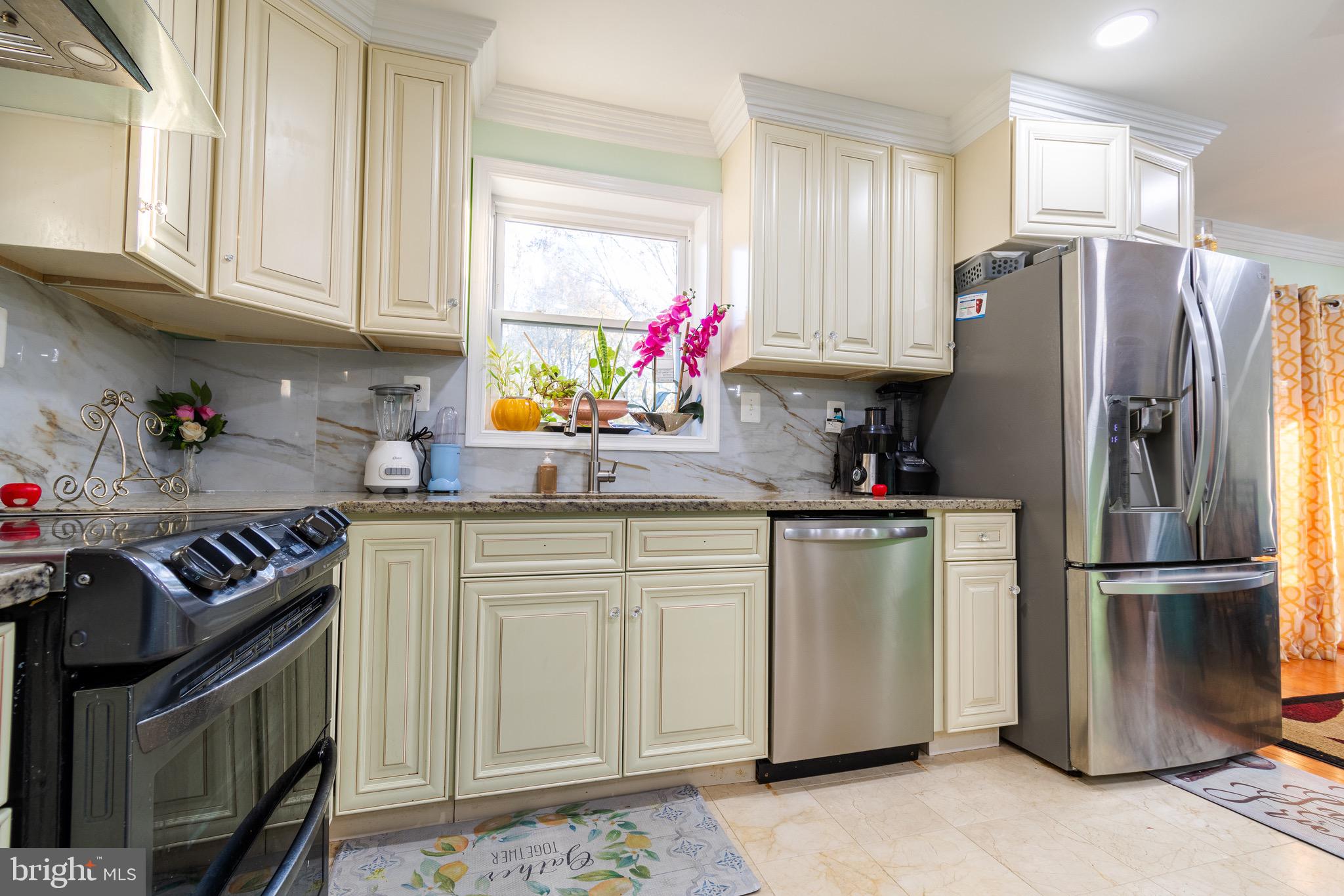 CALTOR MANOR - Residential