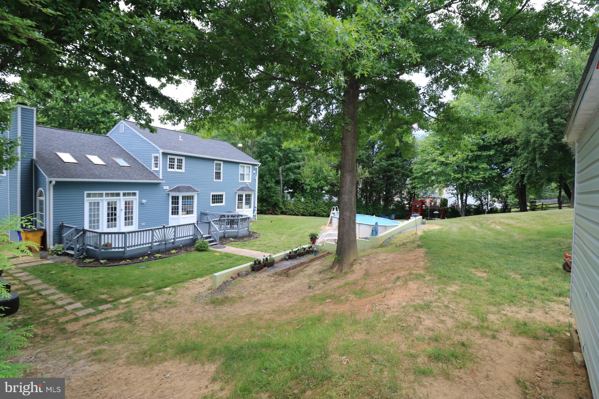 GUNNERS LAKE VILLAGE - Residential