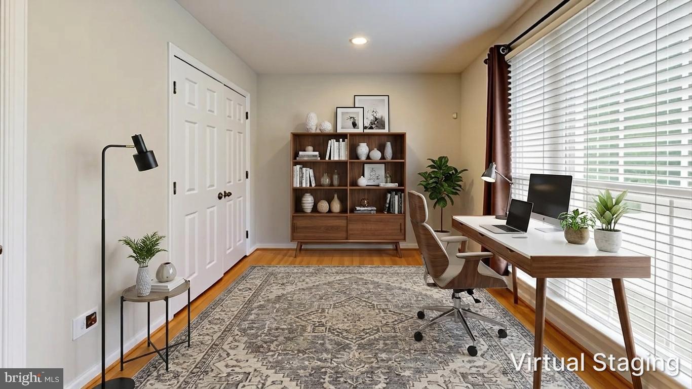 11901 RUSTIC FARM COURT