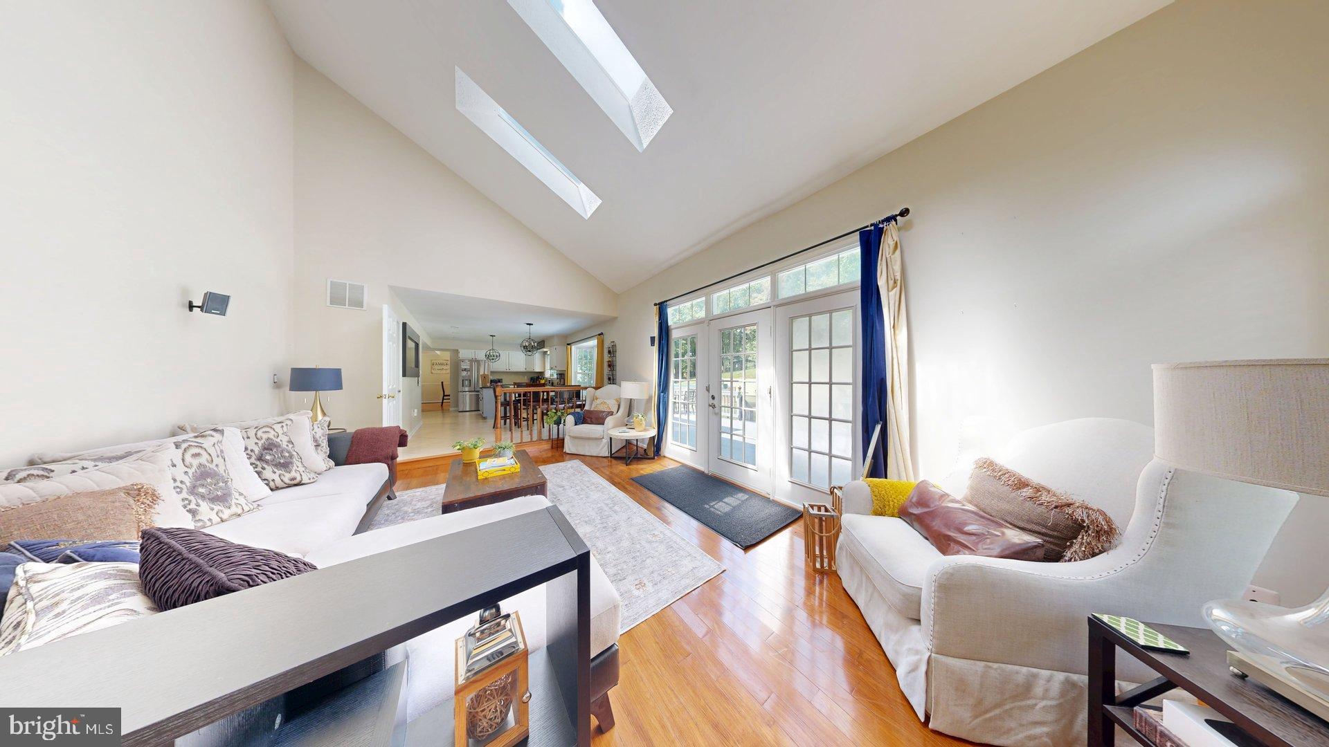GUNNERS LAKE VILLAGE - Residential