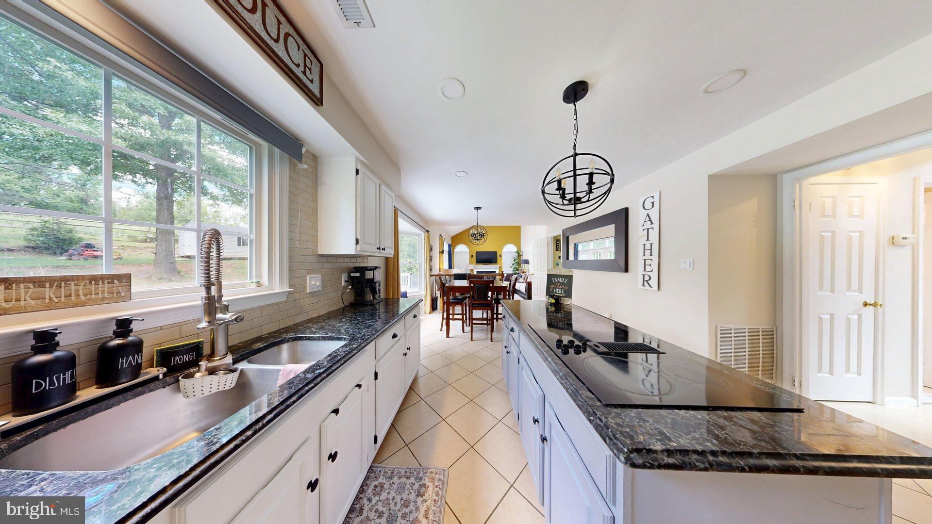GUNNERS LAKE VILLAGE - Residential