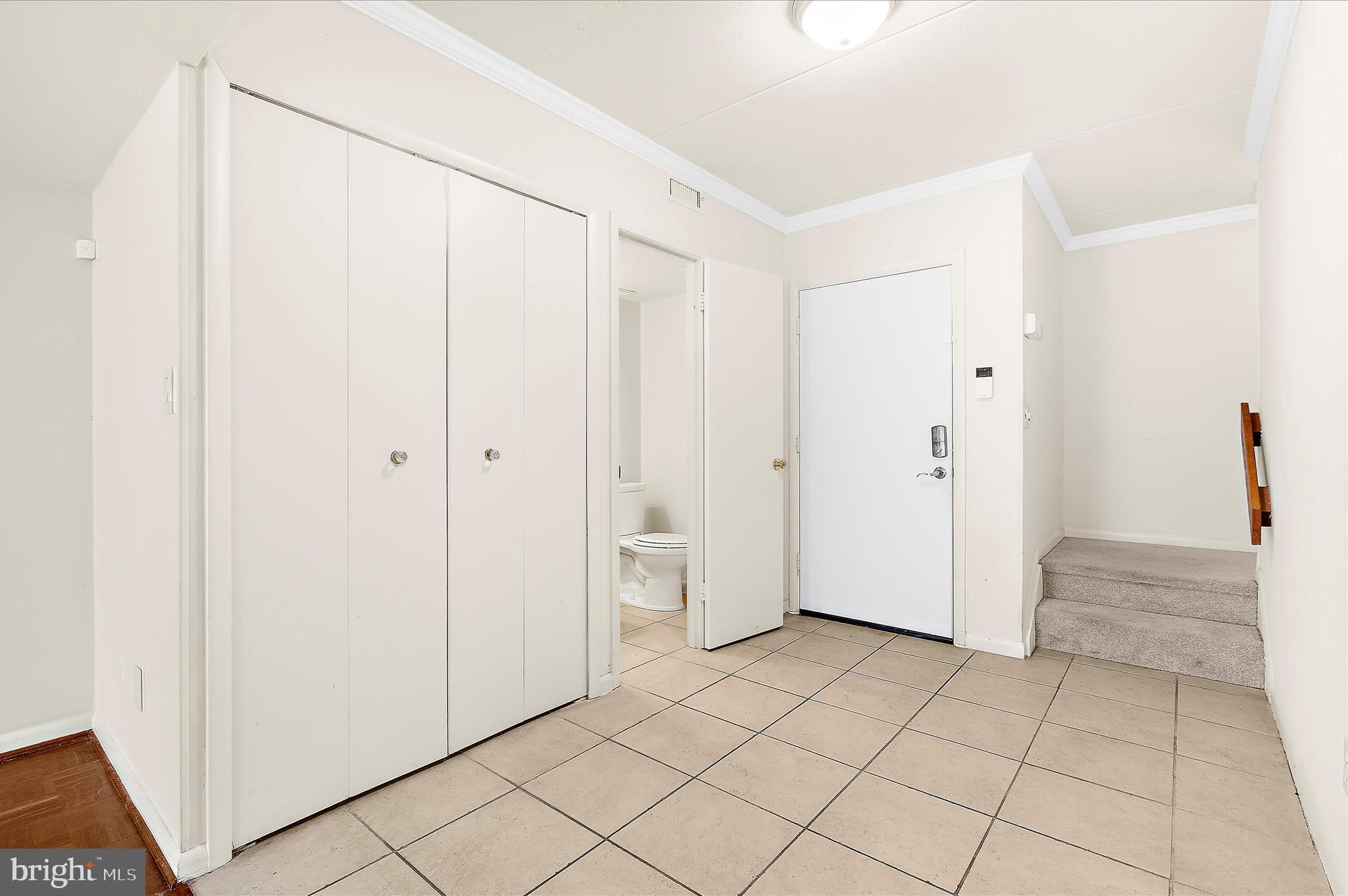 24 FENCEPOST COURT G