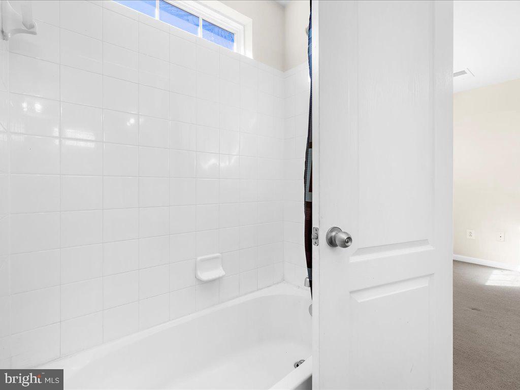 TANYARD SPRINGS - Residential