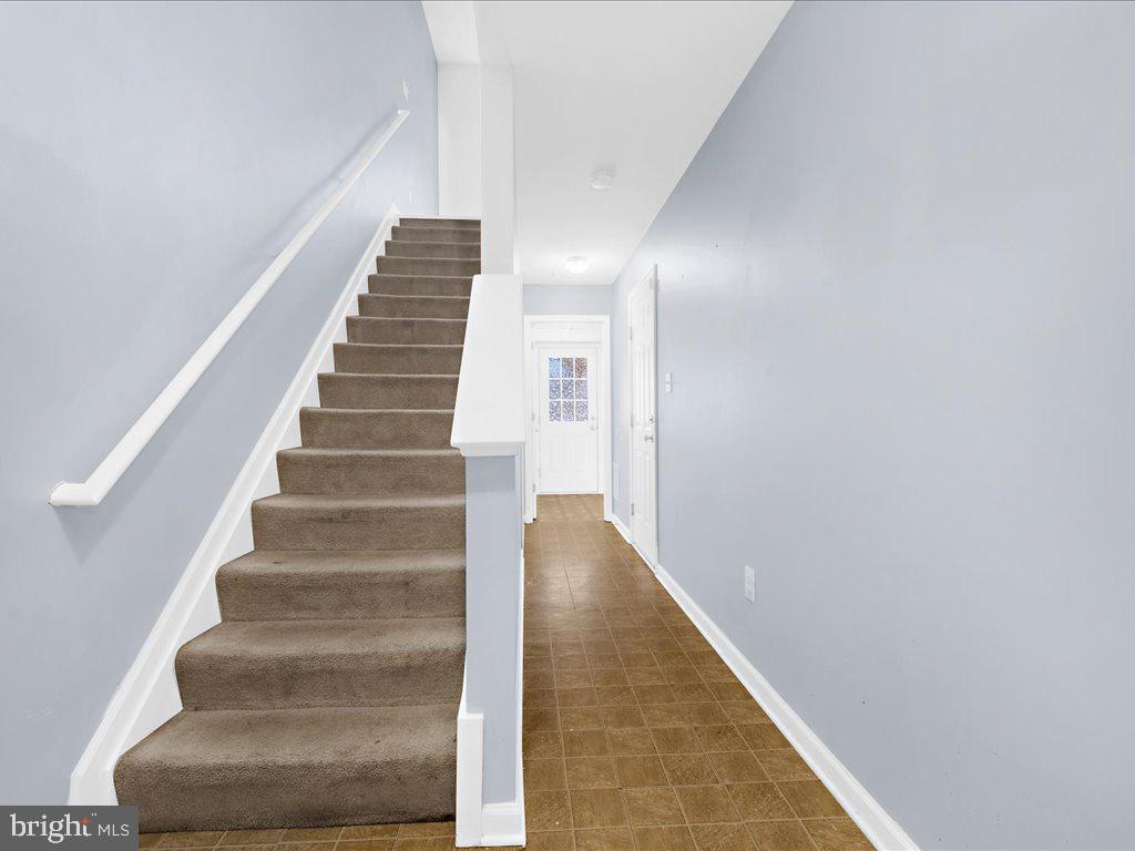 TANYARD SPRINGS - Residential