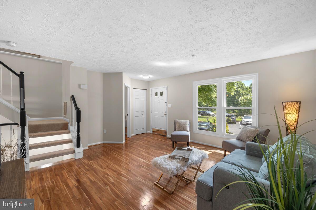 GUNNERS LAKE VILLAGE - Residential