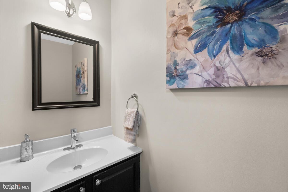 GUNNERS LAKE VILLAGE - Residential