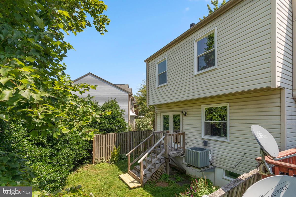 GUNNERS LAKE VILLAGE - Residential