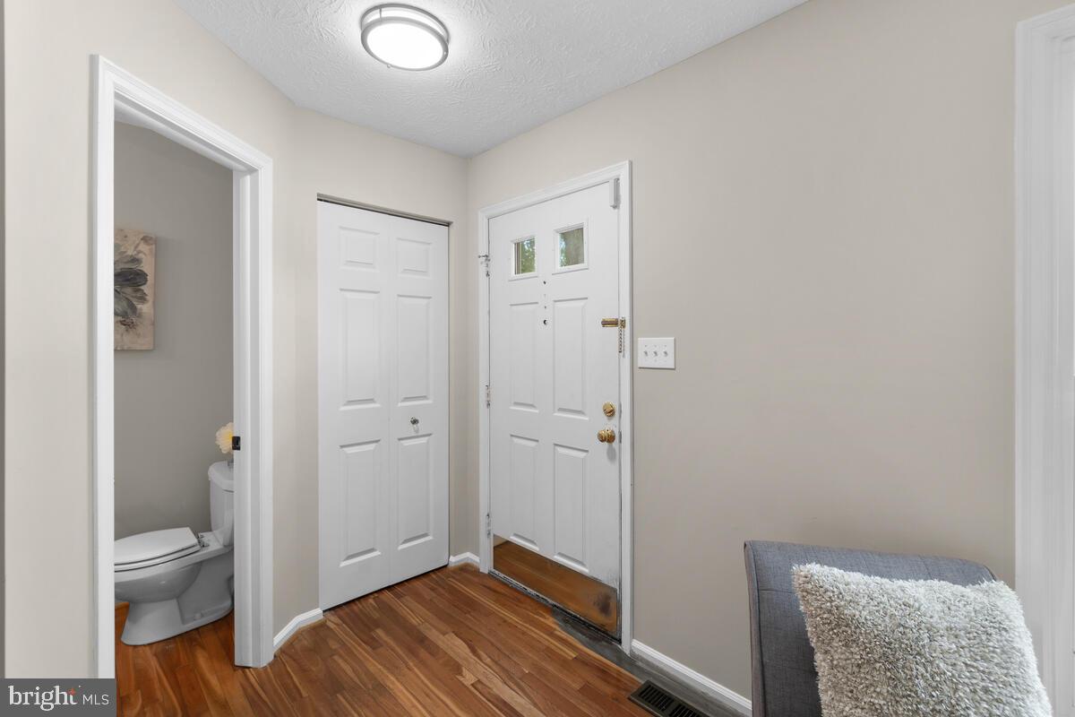 GUNNERS LAKE VILLAGE - Residential