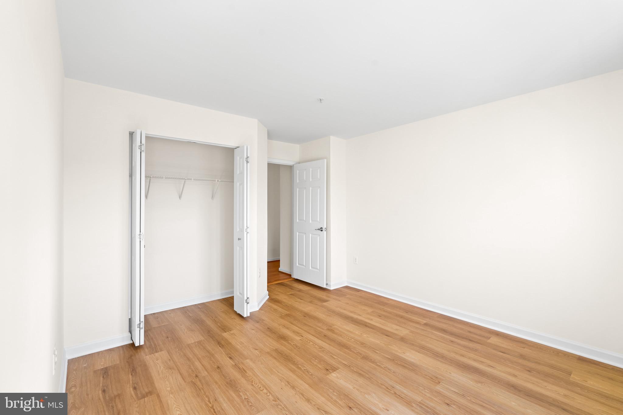 SUMMIT CREEK - Residential