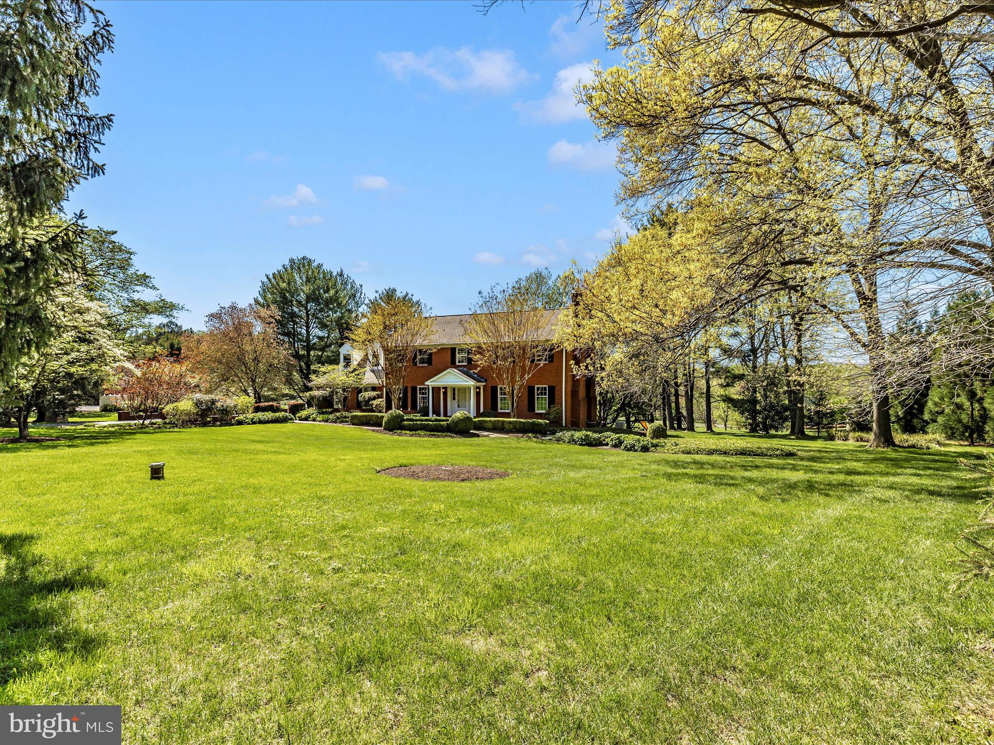 WOODMARK - Residential