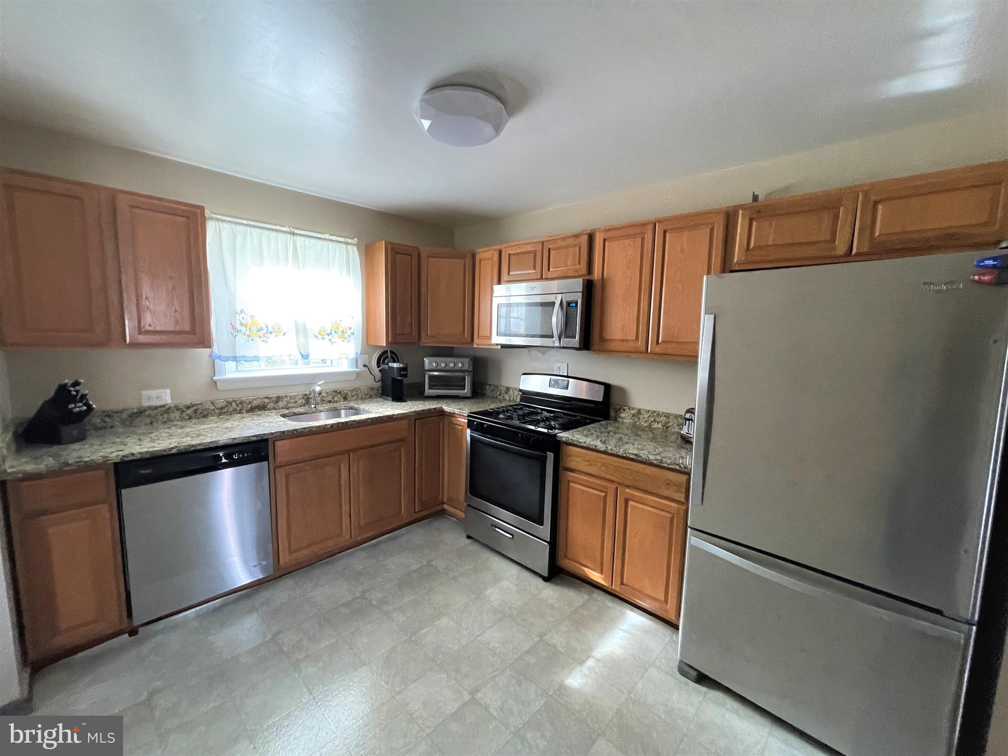 ROSEDALE ESTATES - Residential