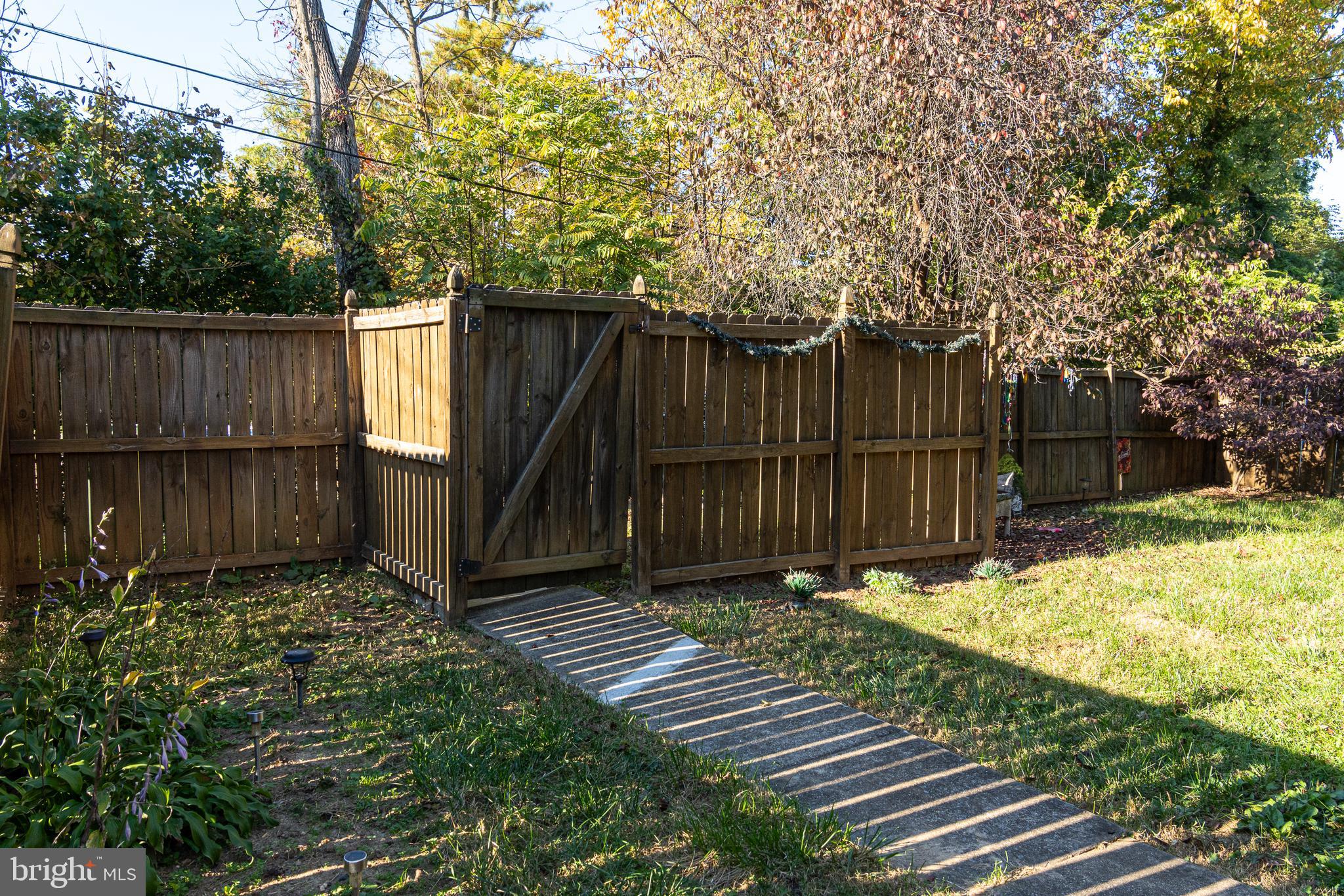 HUNTING RIDGE HISTORIC DISTRICT - Residential